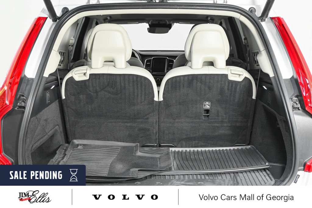 Certified 2021 Volvo XC90 T6 Momentum w/ Climate Package AWD/4WD image 30