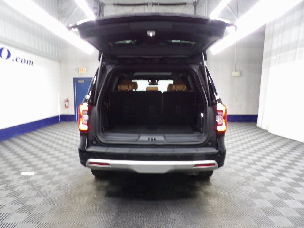 Used 2024 Ford Expedition Platinum image 31