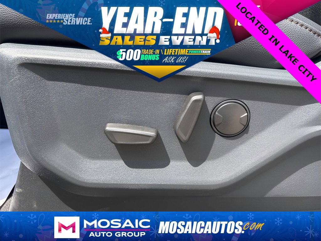 New 2025 Ford F350 Lariat w/ Lariat Ultimate Package image 25