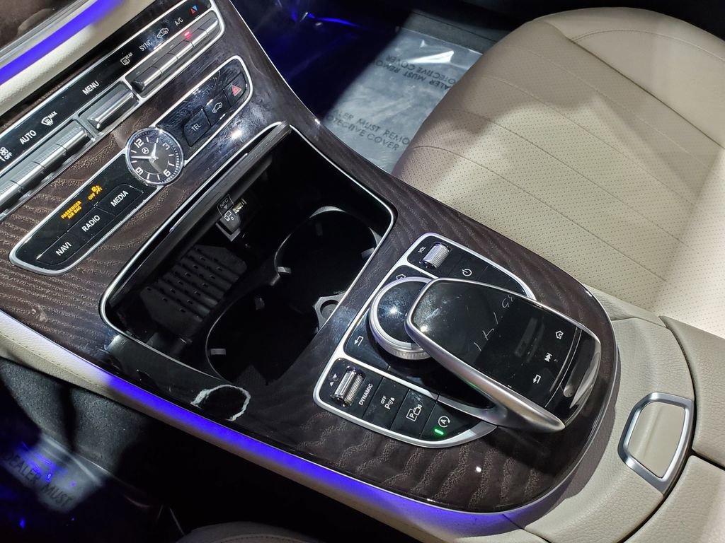 Used 2020 Mercedes-Benz E 350 Sedan image 34