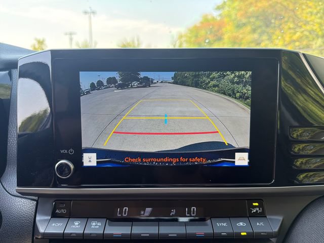 Used 2025 Toyota Camry LE FWD image 23