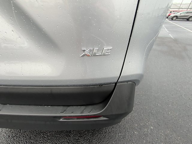 Certified 2025 Toyota RAV4 XLE w/ Convenience Package FWD image 8