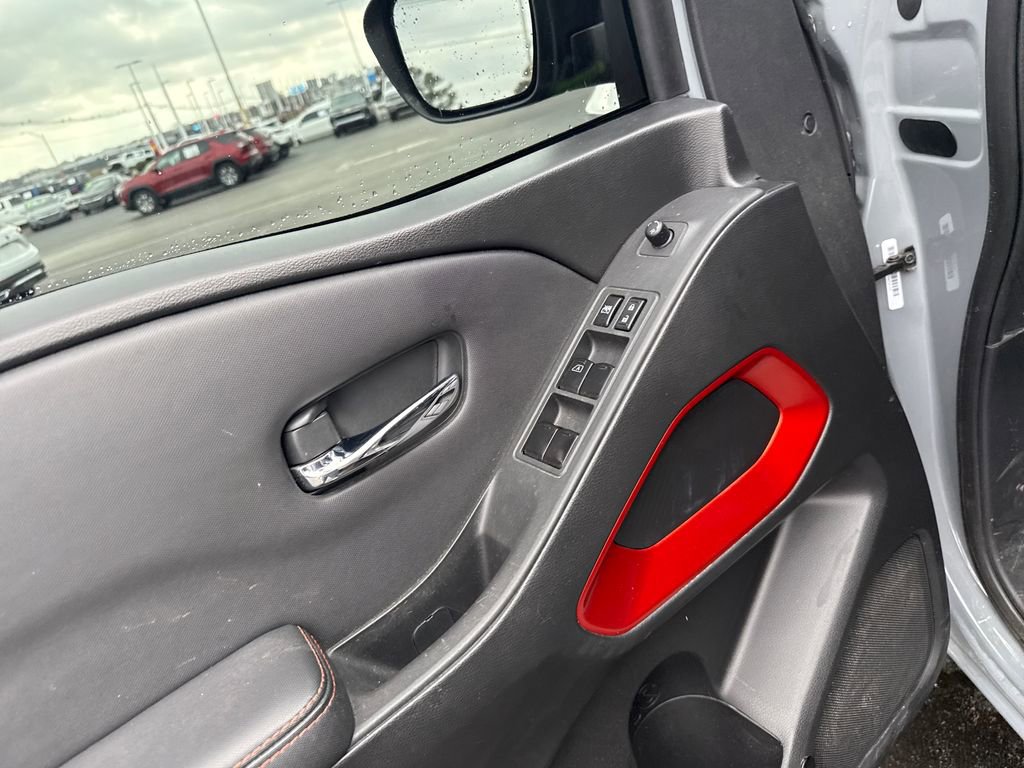 Used 2022 Nissan Frontier PRO-4X w/ Off-Road Protection Package image 13