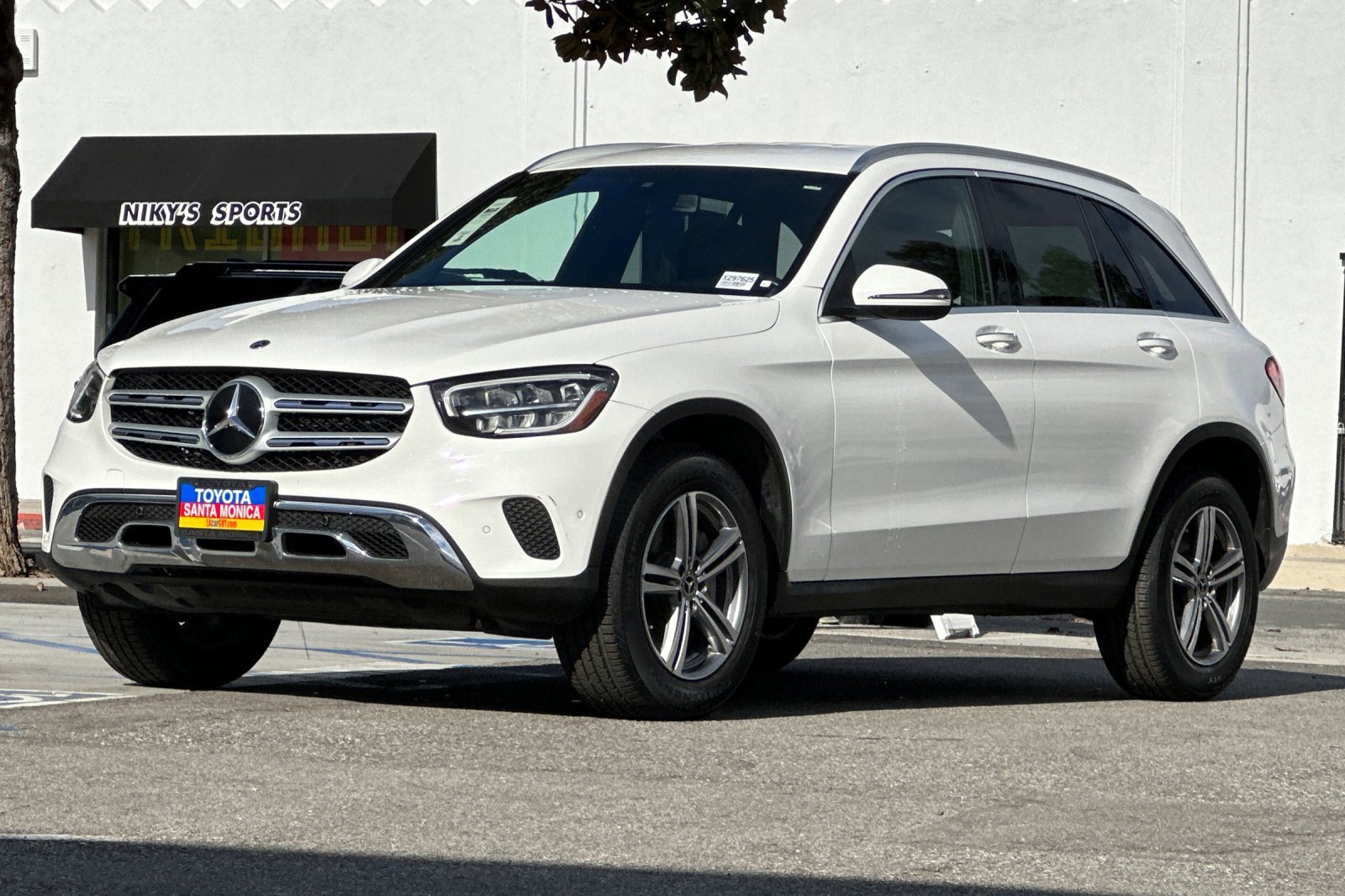 Used 2021 Mercedes-Benz GLC 300 image 8