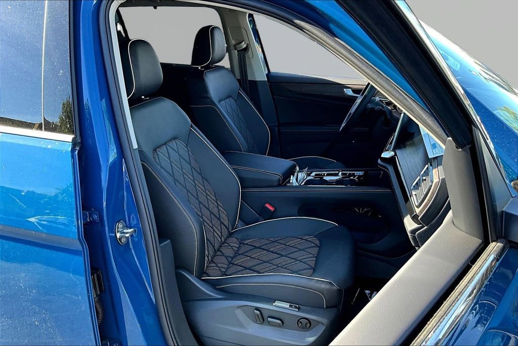 New 2026 Volkswagen Atlas SEL Premium R-Line image 31