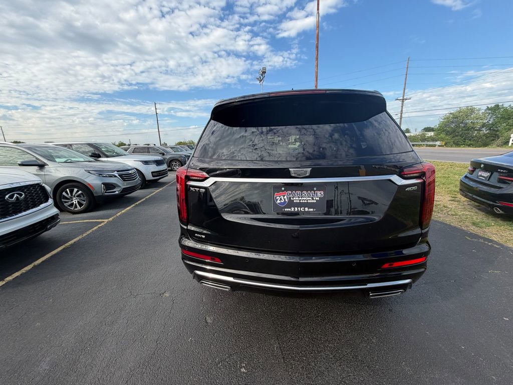 Used 2024 Cadillac XT6 Premium Luxury image 4