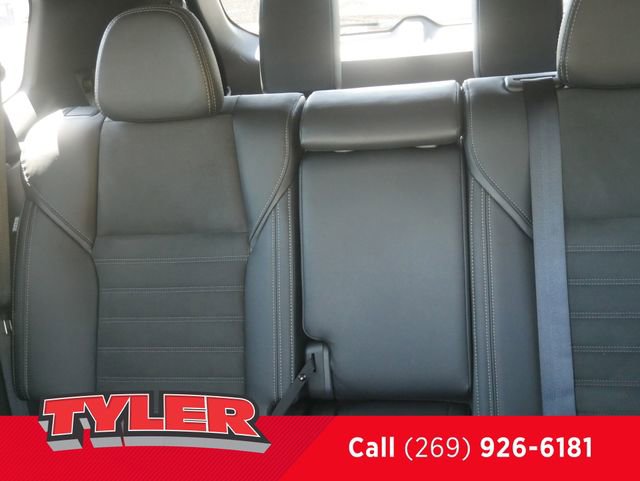 Used 2024 Mitsubishi Outlander SE AWD/4WD image 41