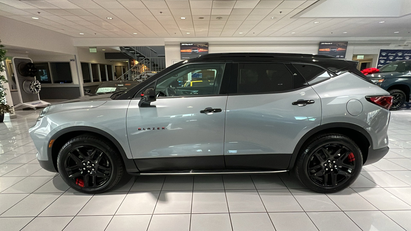 New 2025 Chevrolet Blazer LT w/ Redline Edition image 8