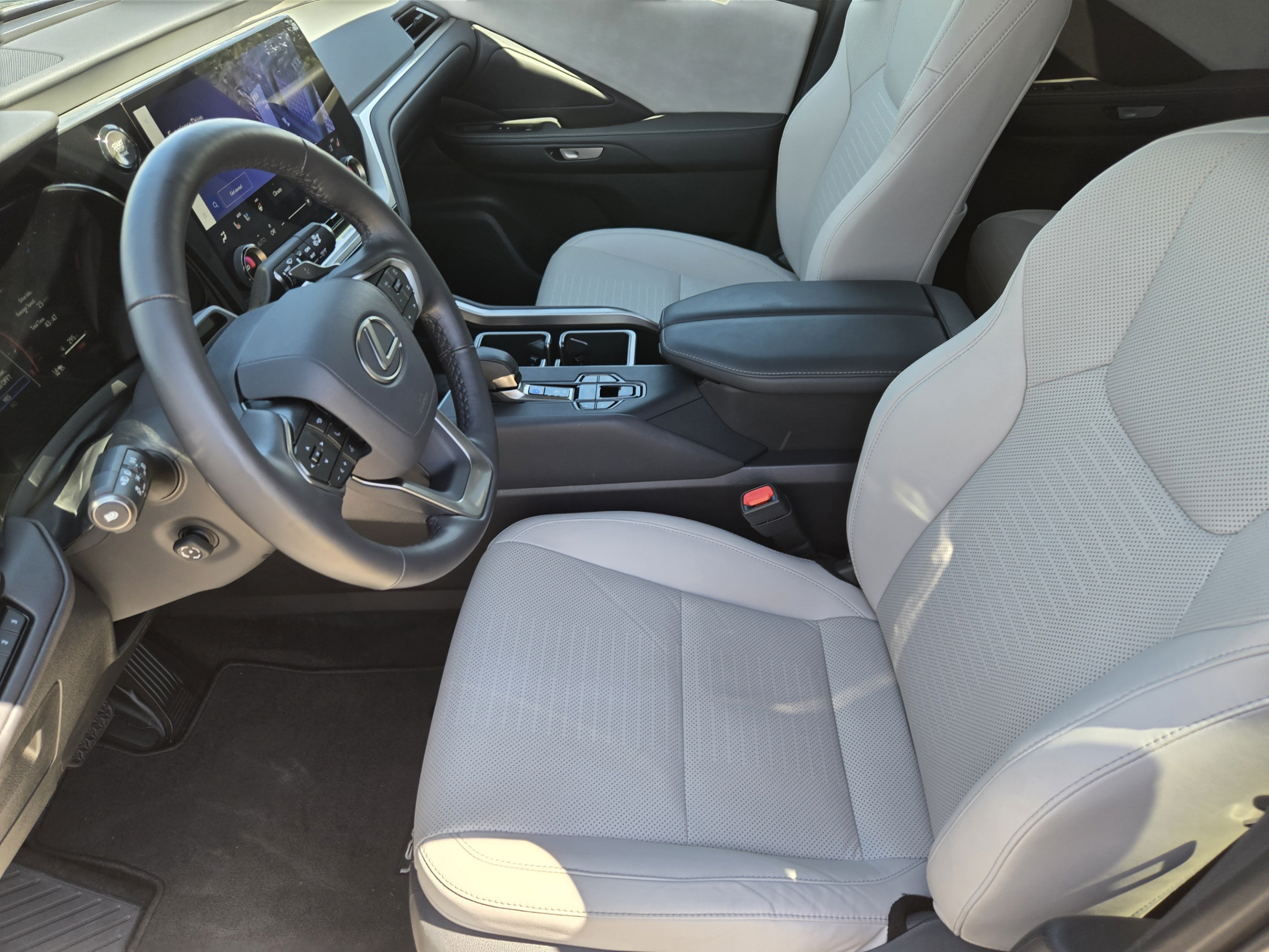 Certified 2025 Lexus TX 350 AWD w/ Technology Package image 14