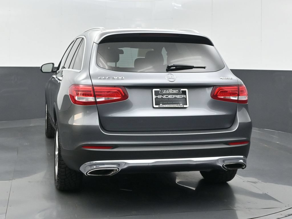 Used 2017 Mercedes-Benz GLC 300 4MATIC image 6