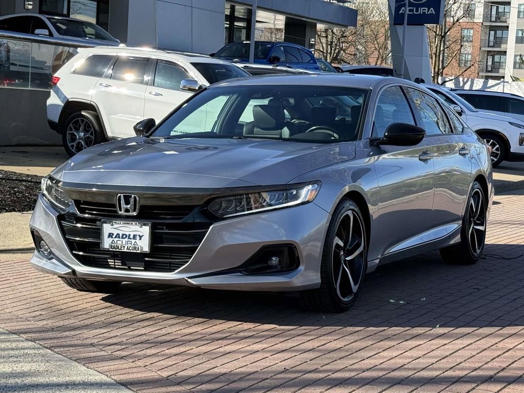 Used 2022 Honda Accord Sport image 3