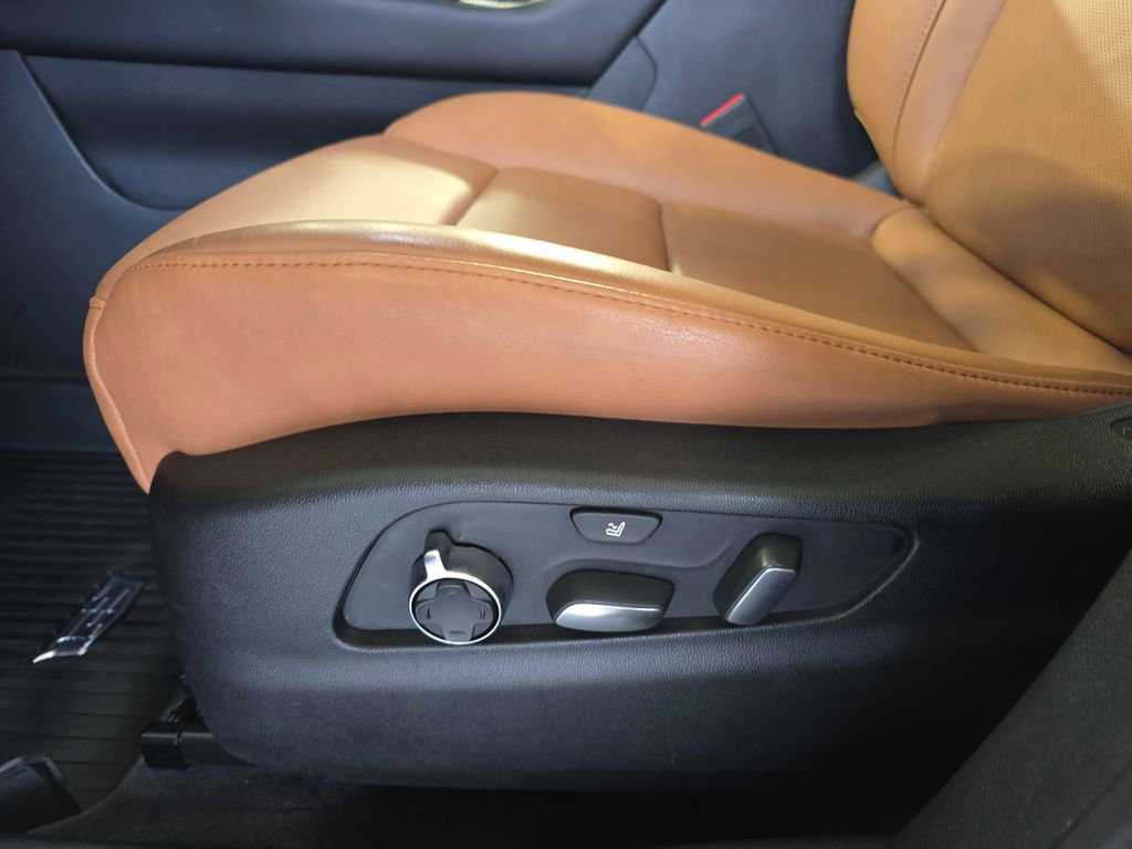 Used 2020 Cadillac XT4 Sport image 33