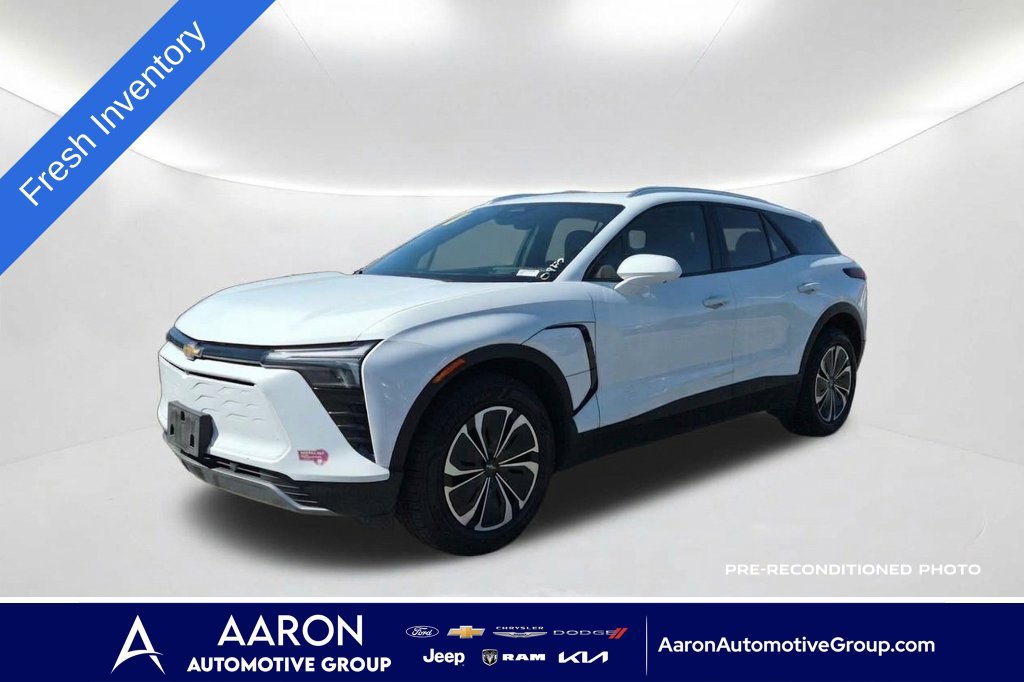 Used 2024 Chevrolet Blazer EV LT AWD/4WD image 1
