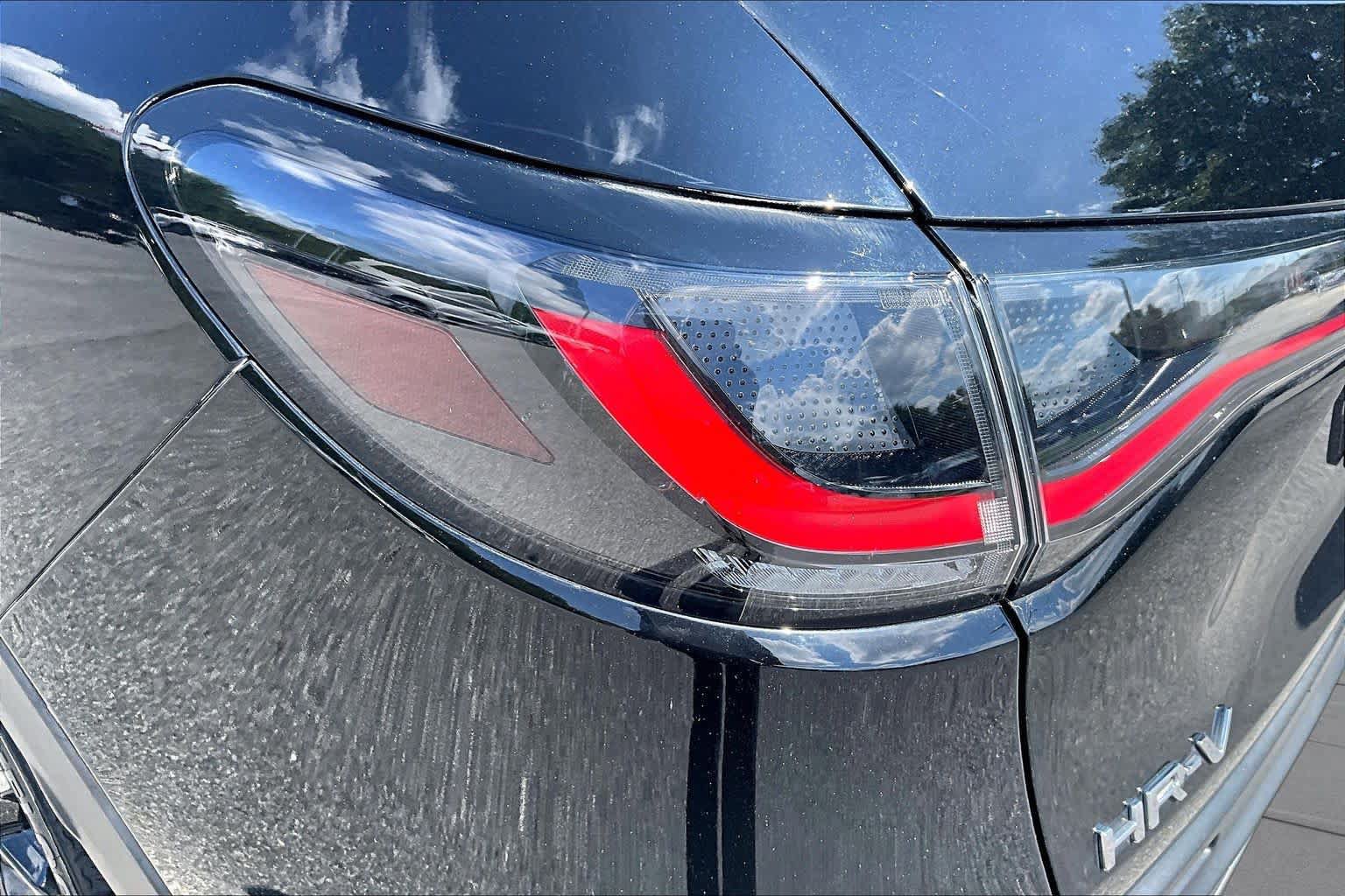 Used 2024 Honda HR-V Sport image 29