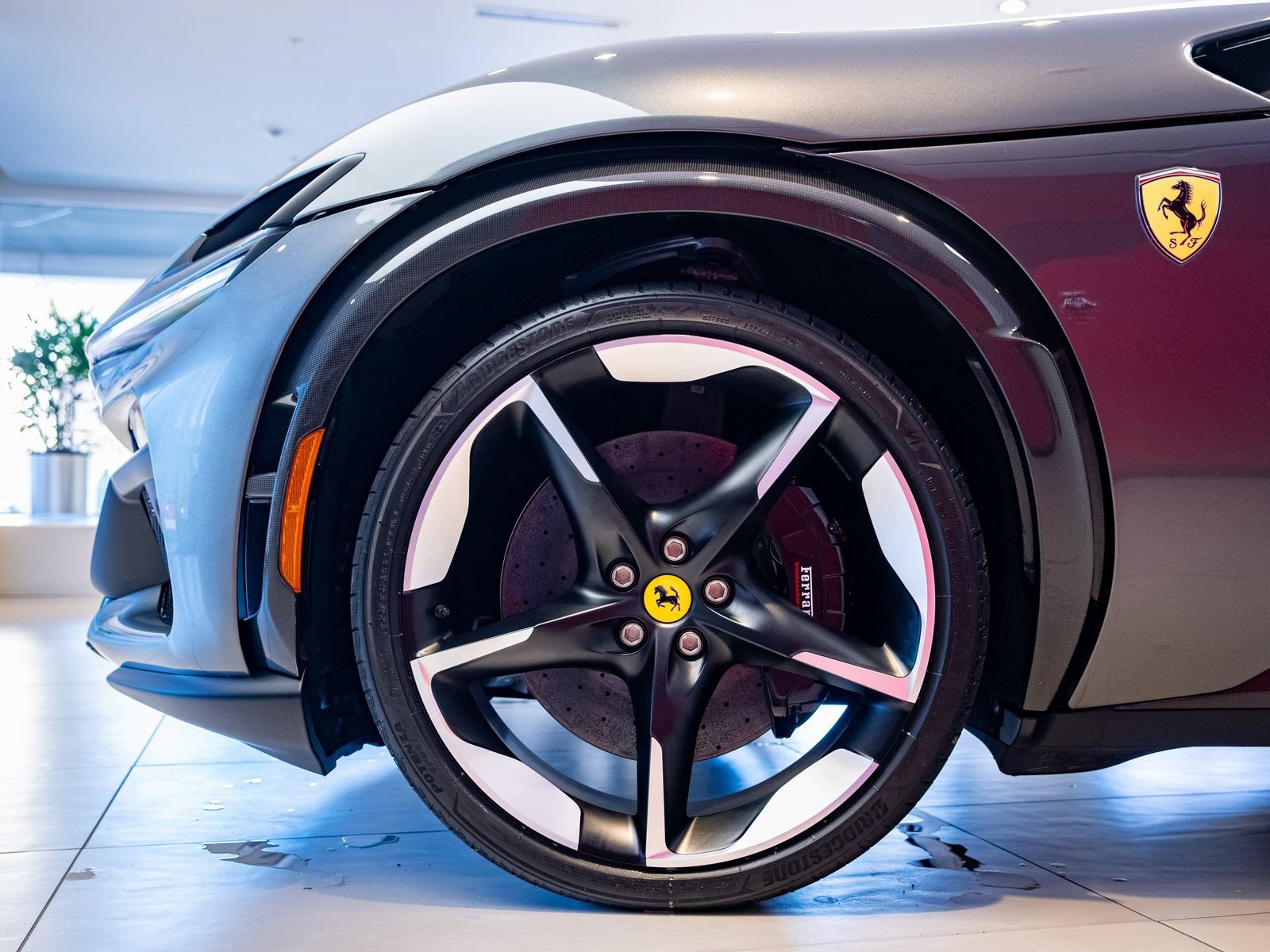 Certified 2024 Ferrari Purosangue AWD/4WD image 3