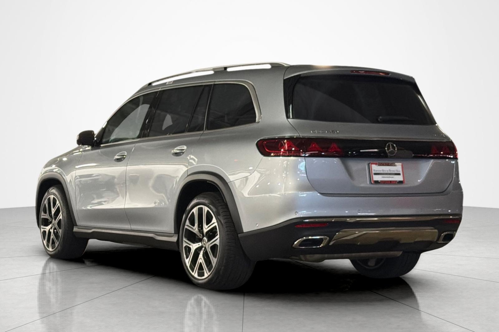 New 2027 Mercedes-Benz GLS 450 4MATIC image 3