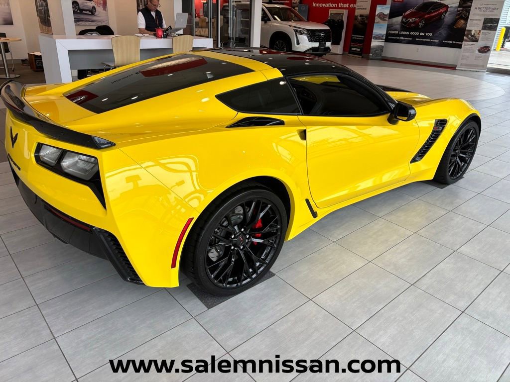 Used 2016 Chevrolet Corvette Z06 w/ 3LZ Preferred Equipment Group RWD image 10
