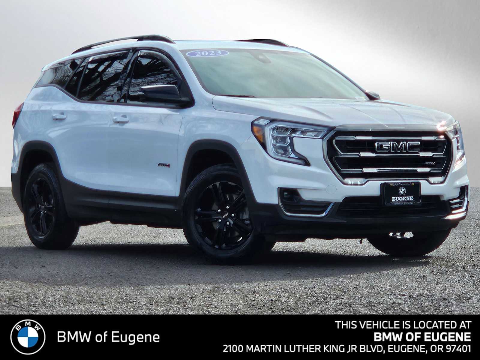 Used 2023 GMC Terrain AT4 image 1
