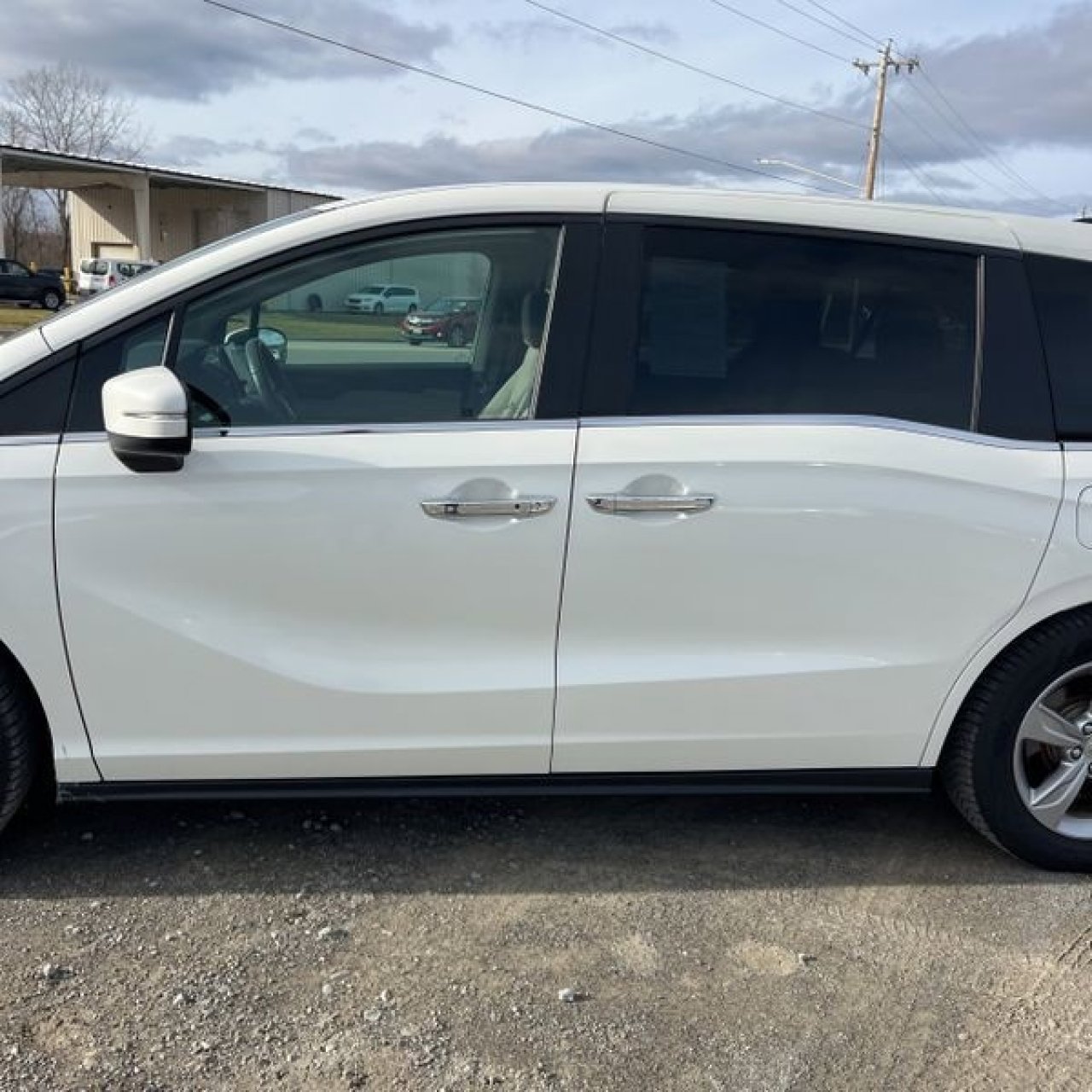 Used 2018 Honda Odyssey EX image 4