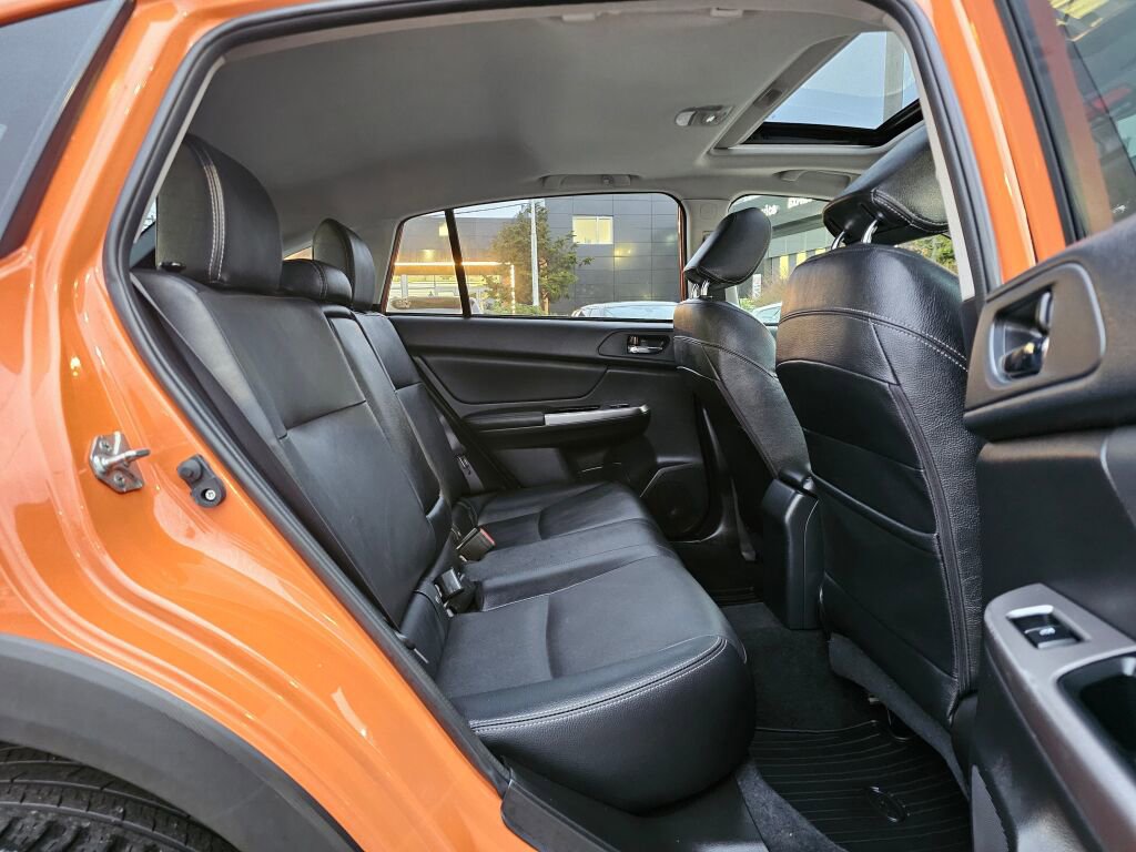 Used 2015 Subaru Crosstrek 2.0i Limited image 12