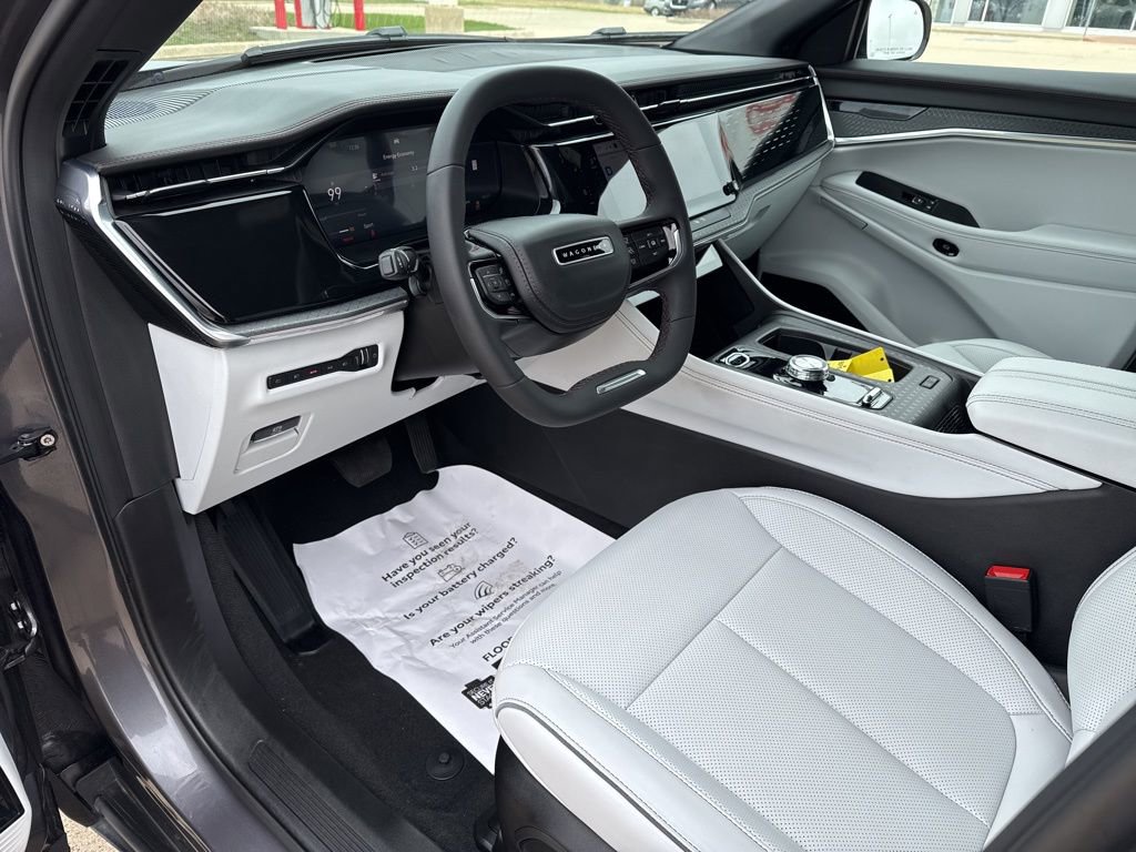 Used 2025 Jeep Wagoneer S Limited AWD/4WD image 8