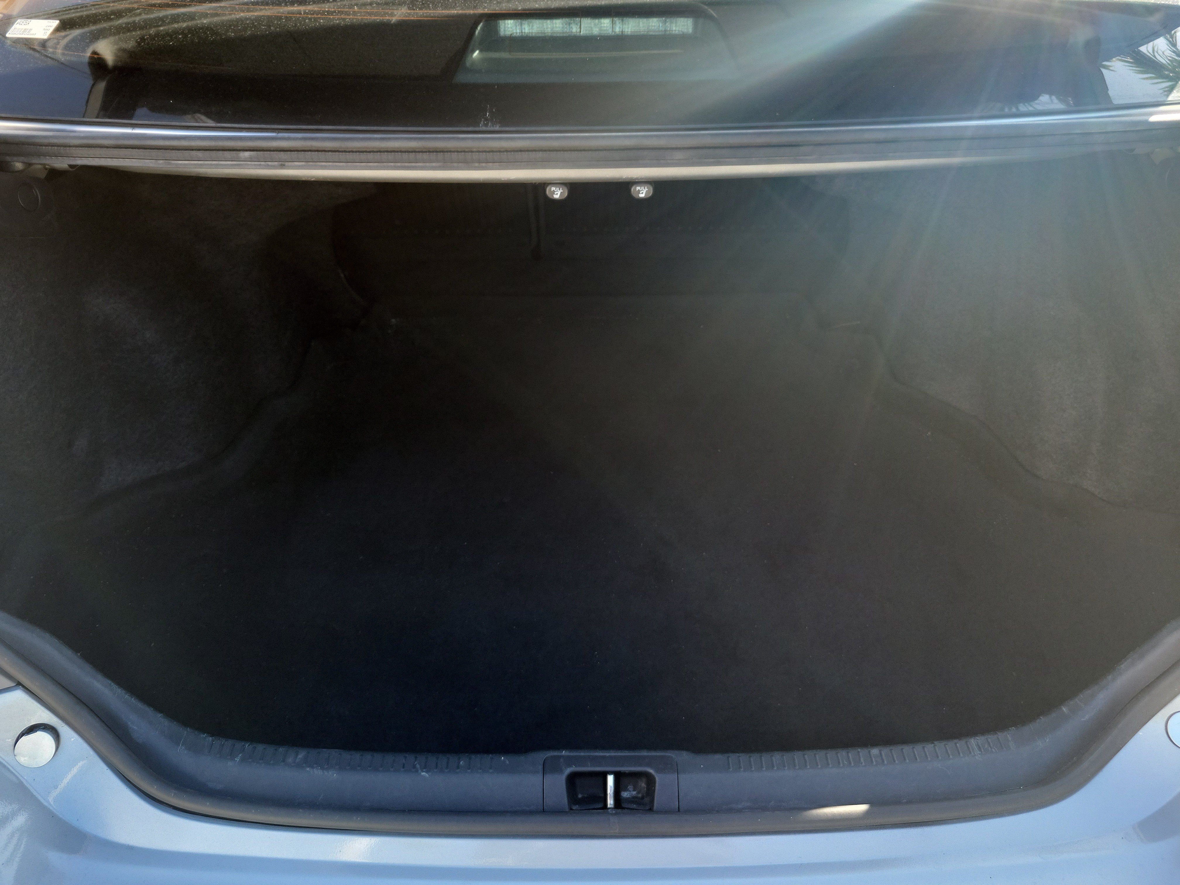 Used 2015 Toyota Camry XLE FWD image 11