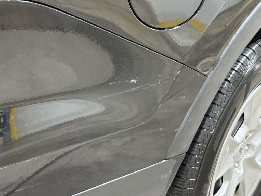 Used 2013 Ford Explorer FWD image 31