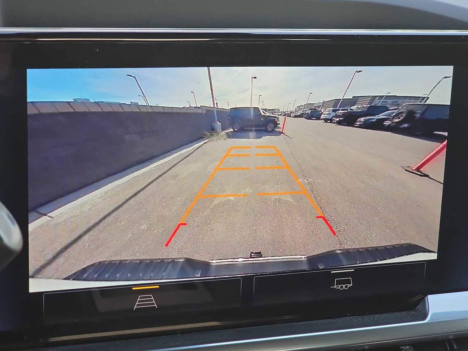 Used 2025 Chevrolet Silverado 2500 LT w/ Convenience Package image 25