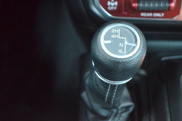 New 2026 Jeep Wrangler Sport AWD/4WD image 25
