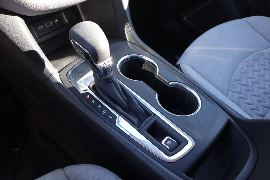 Used 2023 Chevrolet Equinox LS w/ LS Convenience Package image 24