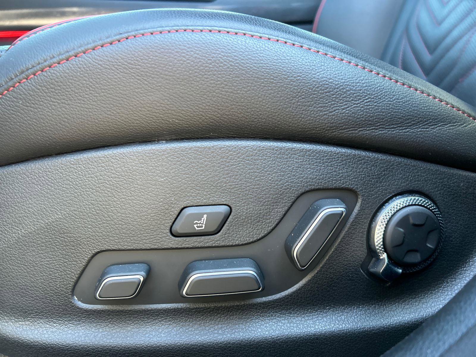 Used 2025 Genesis G80 2.5T Sport Prestige image 13