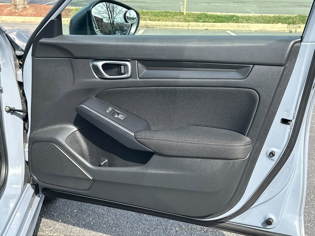 Used 2024 Honda Civic Sport image 9