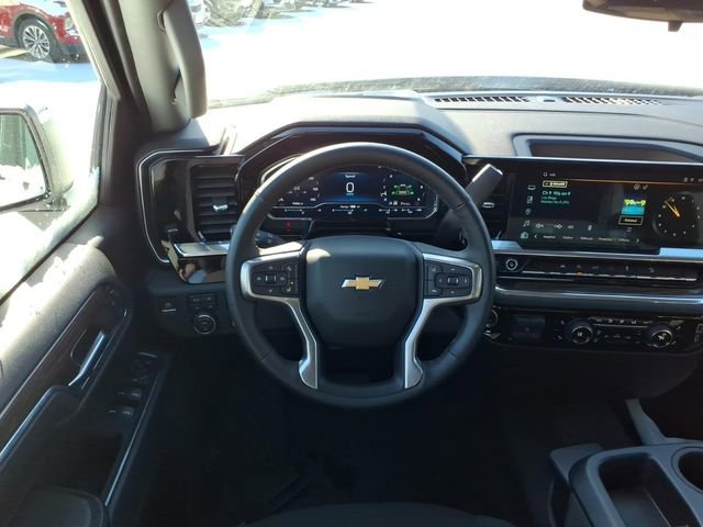 Used 2024 Chevrolet Silverado 1500 LT image 14