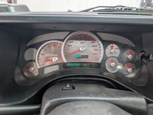 Used 2004 HUMMER H2 w/ Preferred Equipment Group AWD/4WD image 11