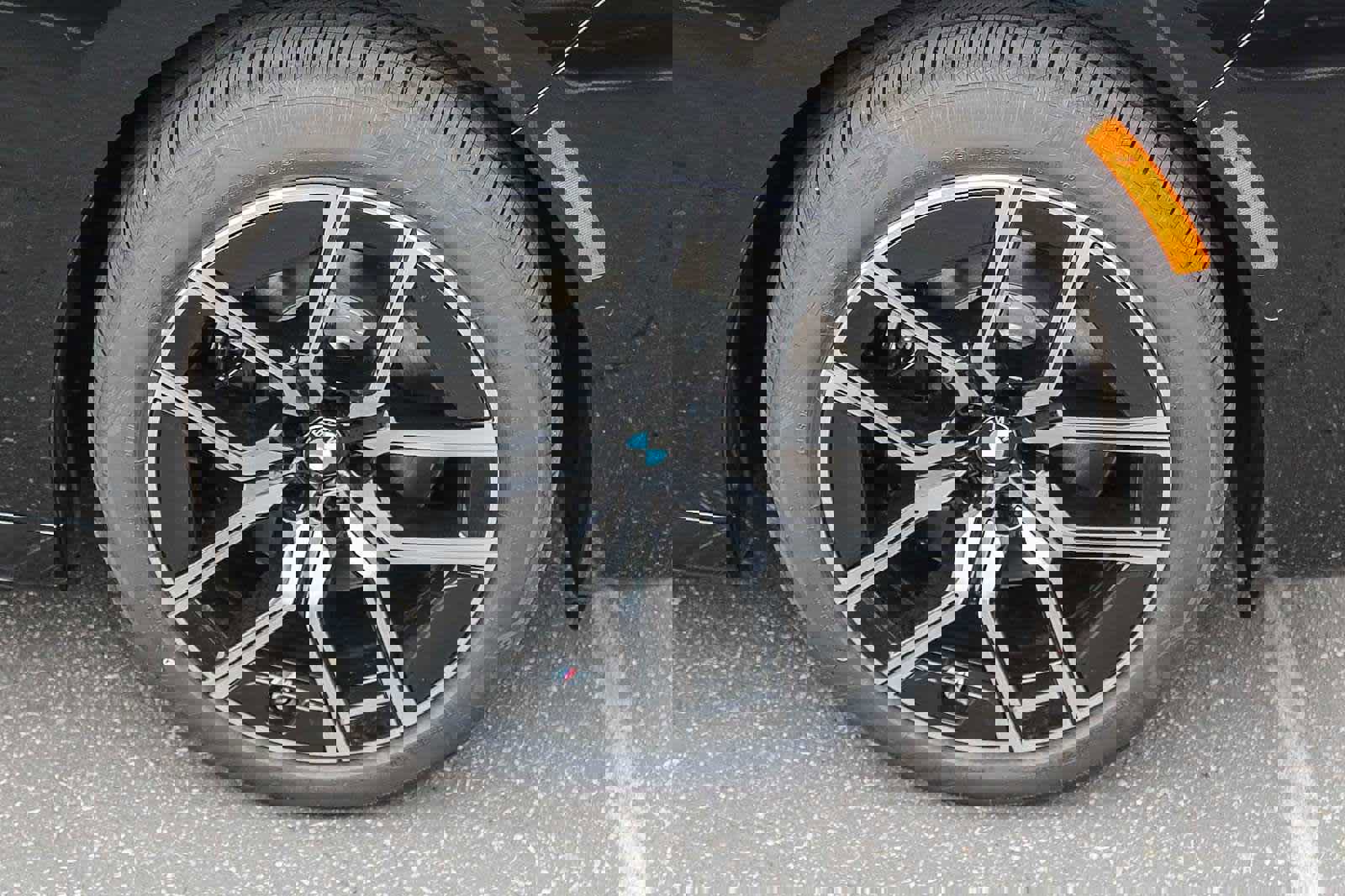 New 2026 BMW i7 xDrive60 w/ Executive Package image 16