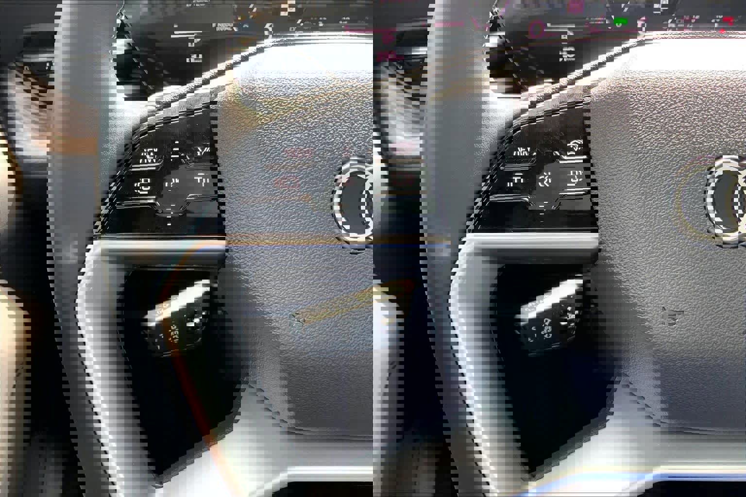 Used 2025 Audi Q5 Premium Plus image 21