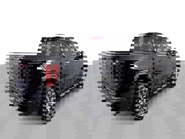 Used 2025 GMC Sierra 1500 Denali image 8