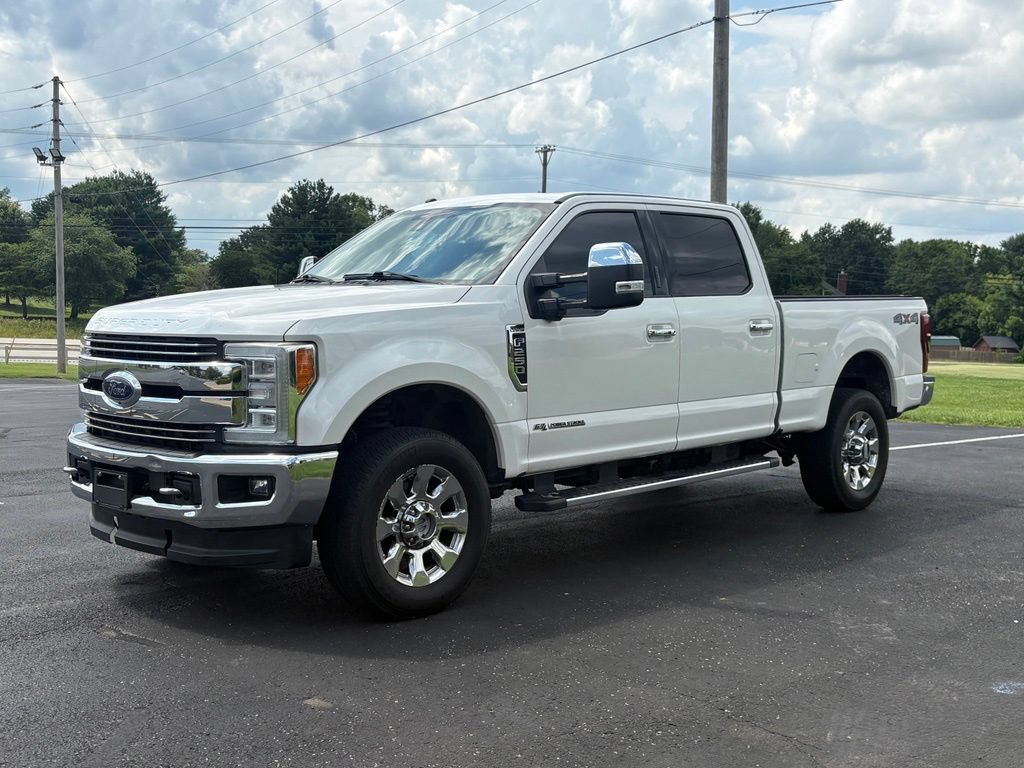 Used 2017 Ford F250 Lariat w/ Lariat Ultimate Package AWD/4WD image 7