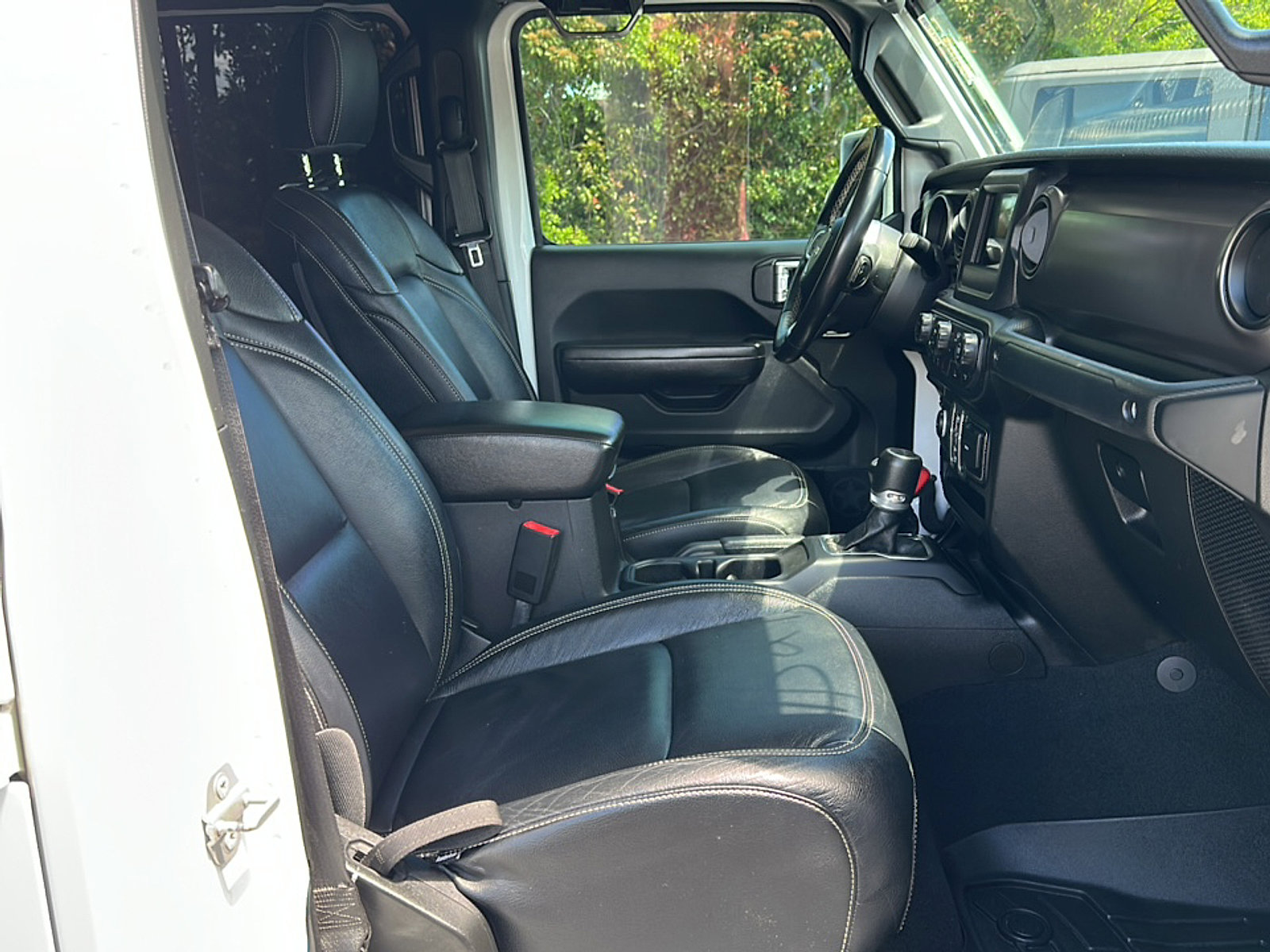 Used 2020 Jeep Gladiator Sport w/ Quick Order Package 24S image 24