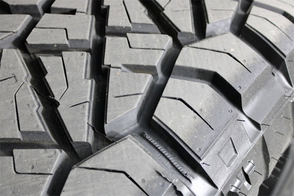 Used 2021 Chevrolet Silverado 2500 LT w/ Fleet Comfort Package image 15