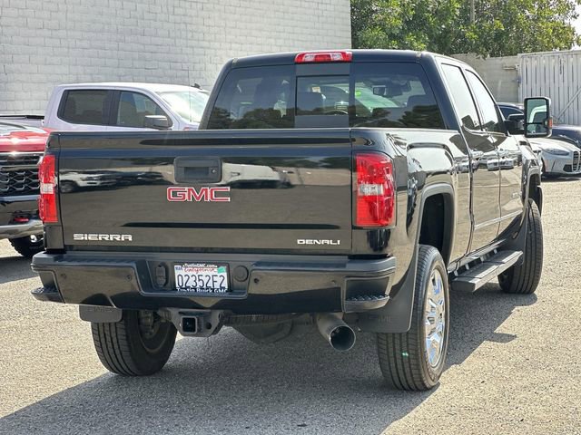 Used 2017 GMC Sierra 2500 Denali w/ Duramax Plus Package image 4