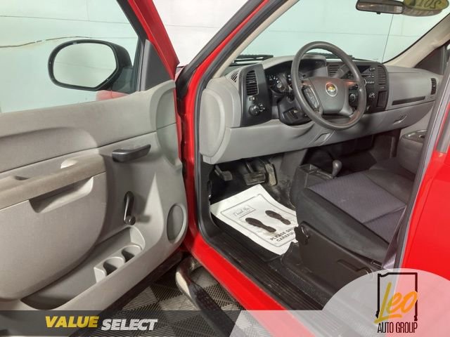 Used 2011 Chevrolet Silverado 1500 W/T image 10
