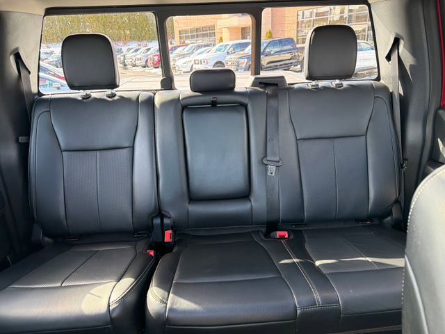 Certified 2020 Ford F350 Lariat w/ Chrome Package image 18