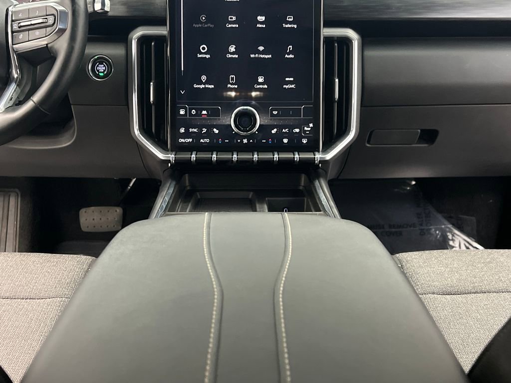 Used 2025 GMC Acadia Elevation image 45