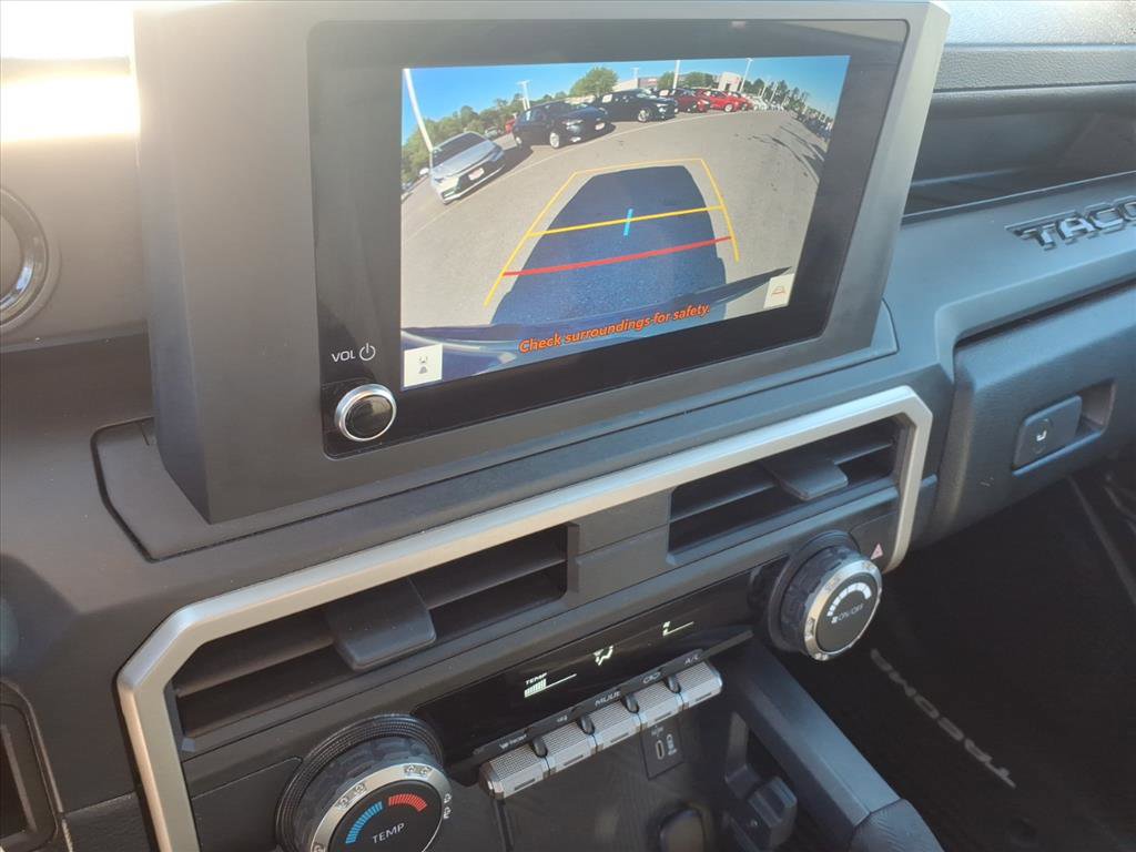 Used 2024 Toyota Tacoma SR w/ SR Upgrade Package AWD/4WD image 36