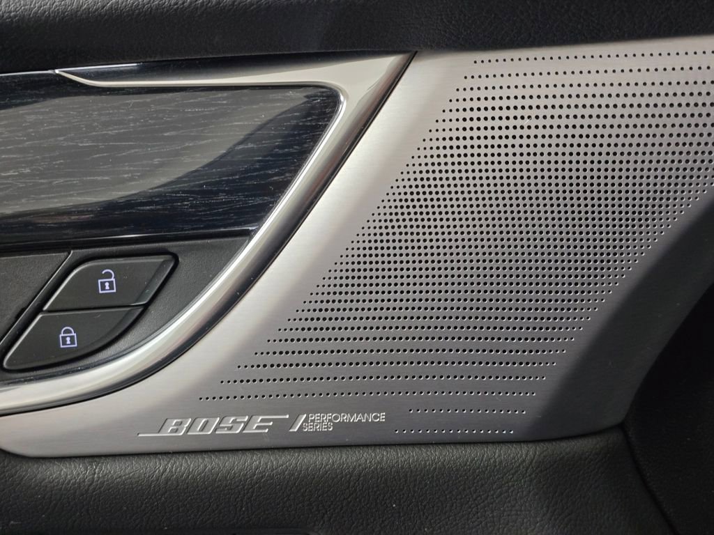 Used 2023 Cadillac XT5 Premium Luxury image 12