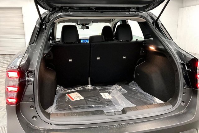 New 2027 Nissan Kicks S FWD image 38