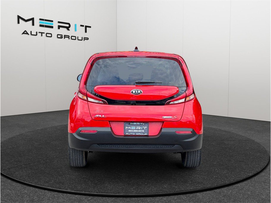 Used 2021 Kia Soul S FWD image 8