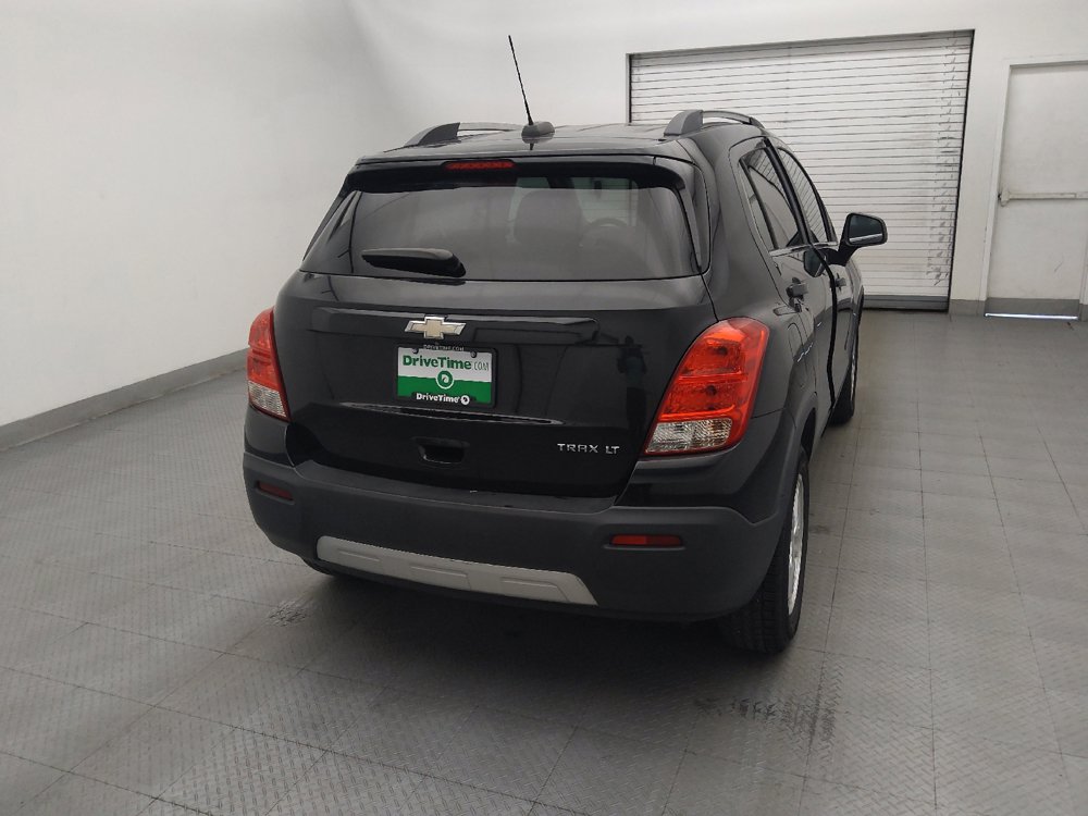 Used 2015 Chevrolet Trax LT w/ LT Sun and Sound Package FWD image 7