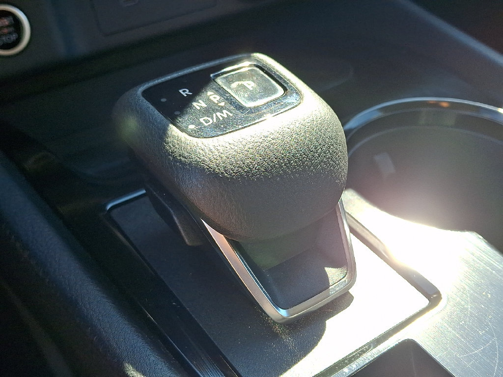 Used 2023 Nissan Rogue SV AWD/4WD image 14